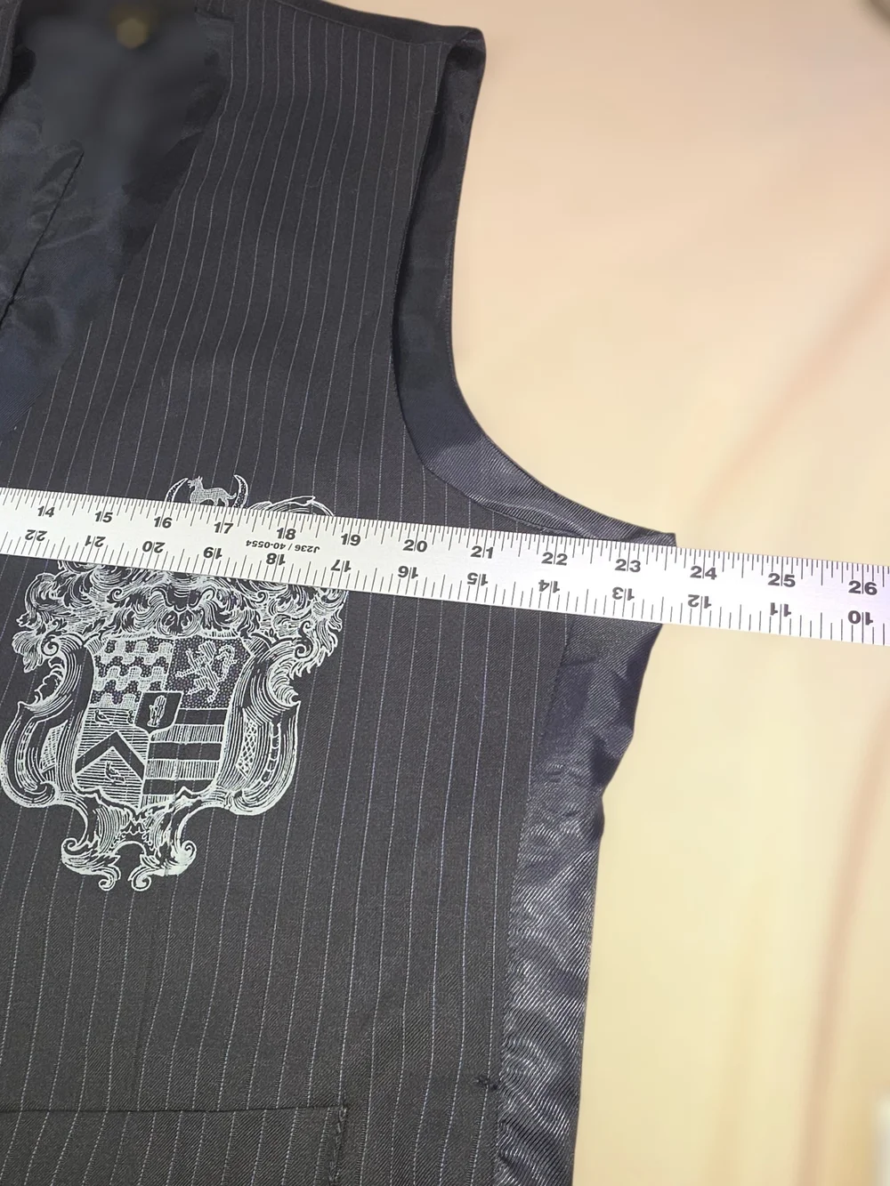 Vintage Karl Kani Gold Pinstripe Vest w/ Embroidered Crest - Size XL